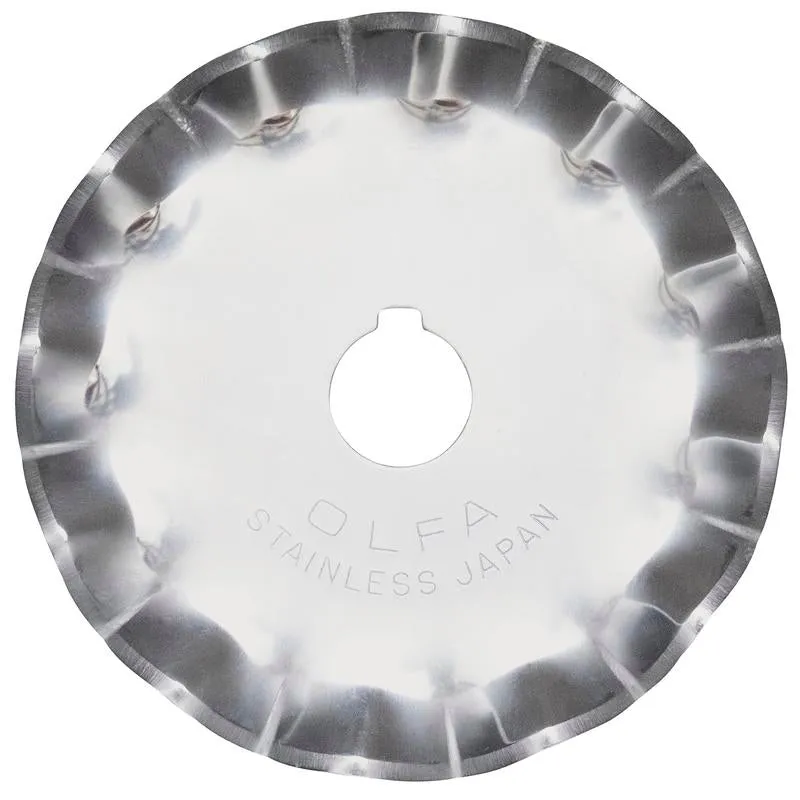 olfa-scb45-1-stainless-steel-45mm-scallop-rotary-blade-1-pack image 1