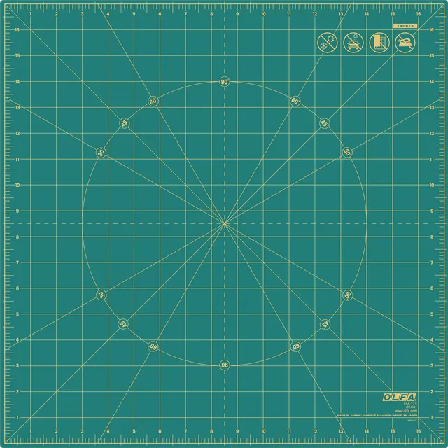 olfa-rm-17s-17-rotating-self-healing-cutting-mat image 1