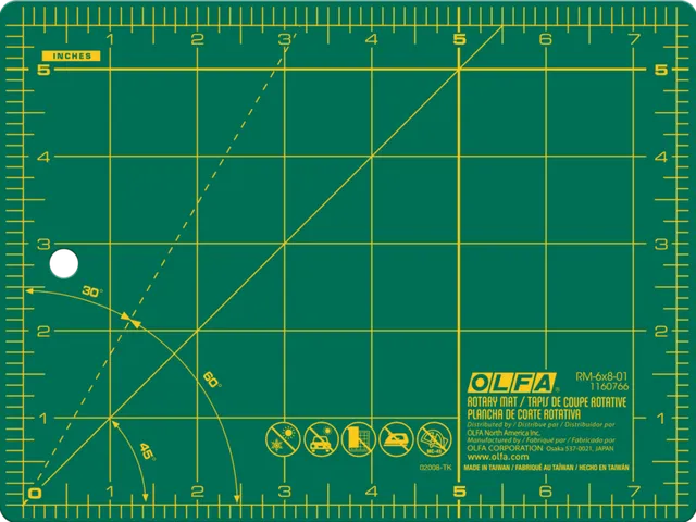 olfa-rm-6x8-01-6-x-8-green-double-sided-self-healing-rotary-mat image 1