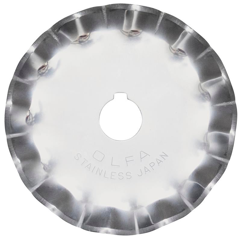 olfa-scb45-1-stainless-steel-45mm-scallop-rotary-blade-1-pack image 1