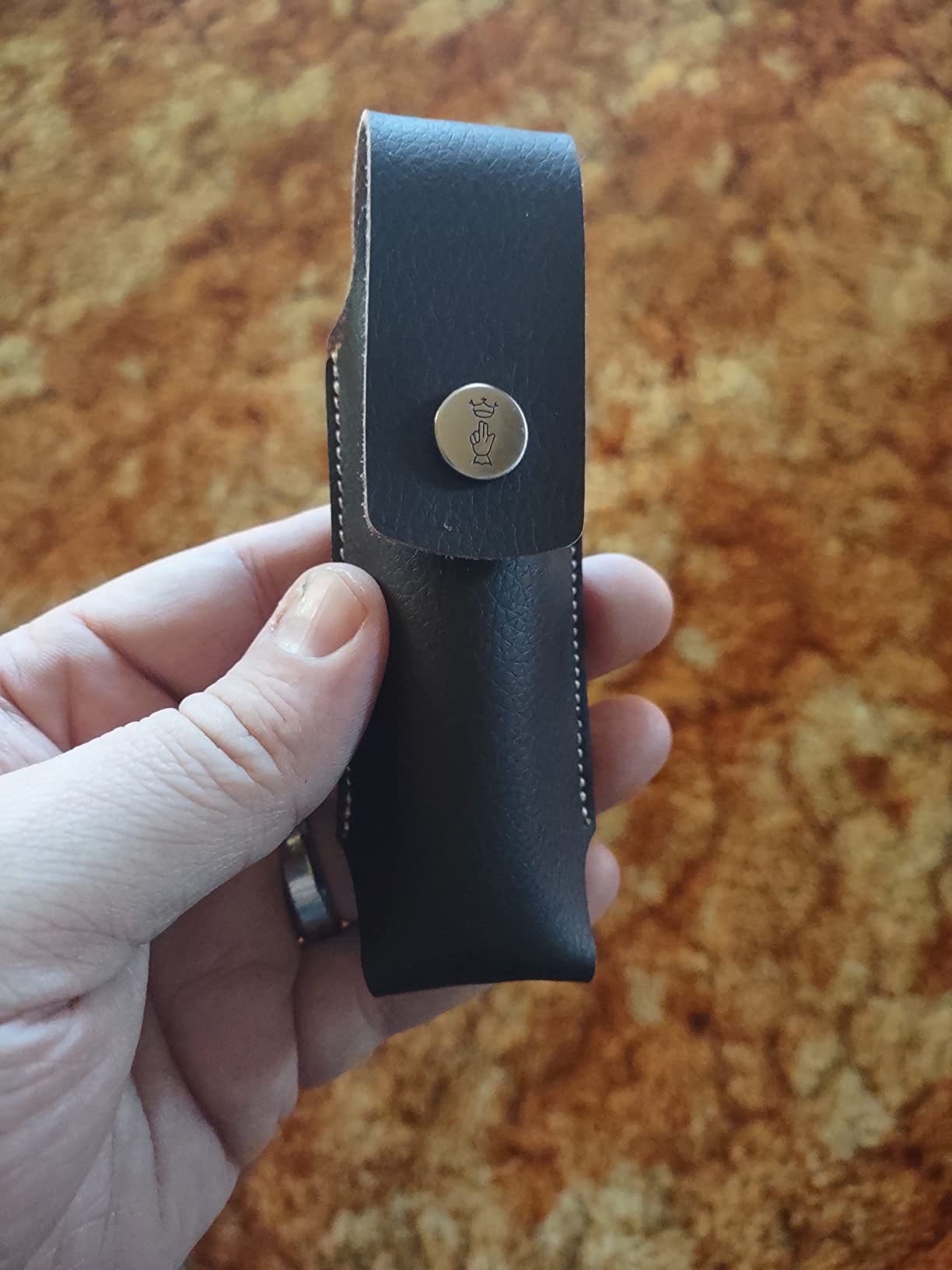 Gorgeous gift, olivewood grain is stunning