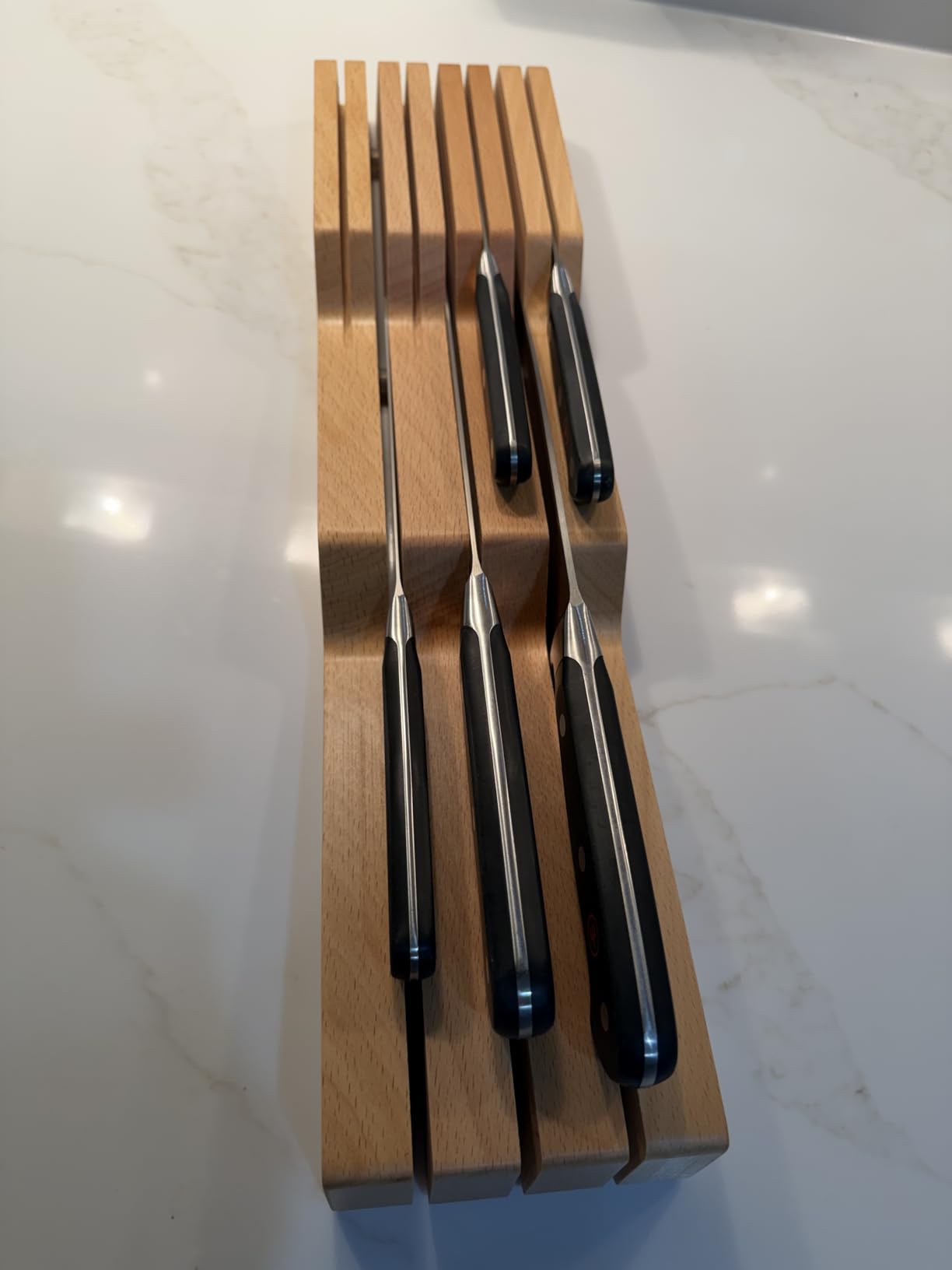 Tray cracked at a slot