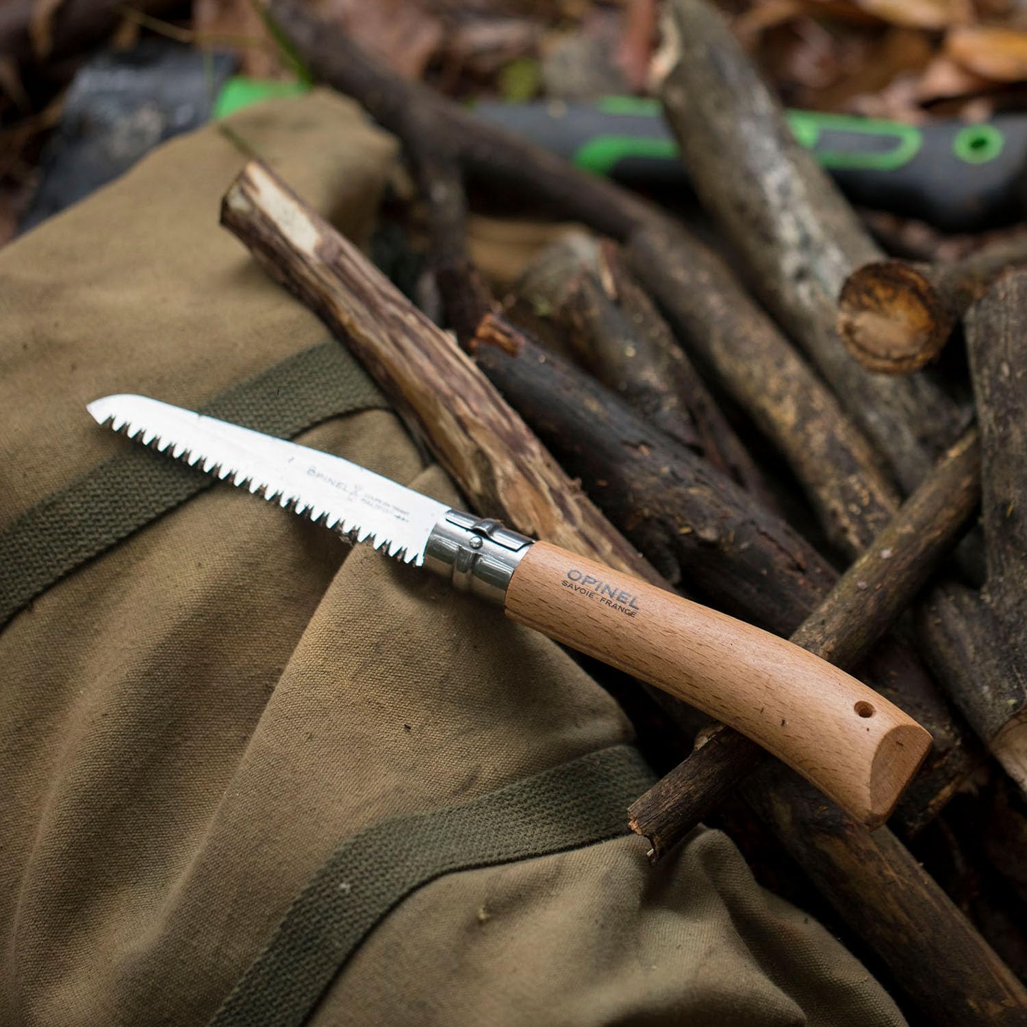 opinel-no-12-folding-saw-carbon-steel-blade-with-beechwood-handle-for-gardening- image 7