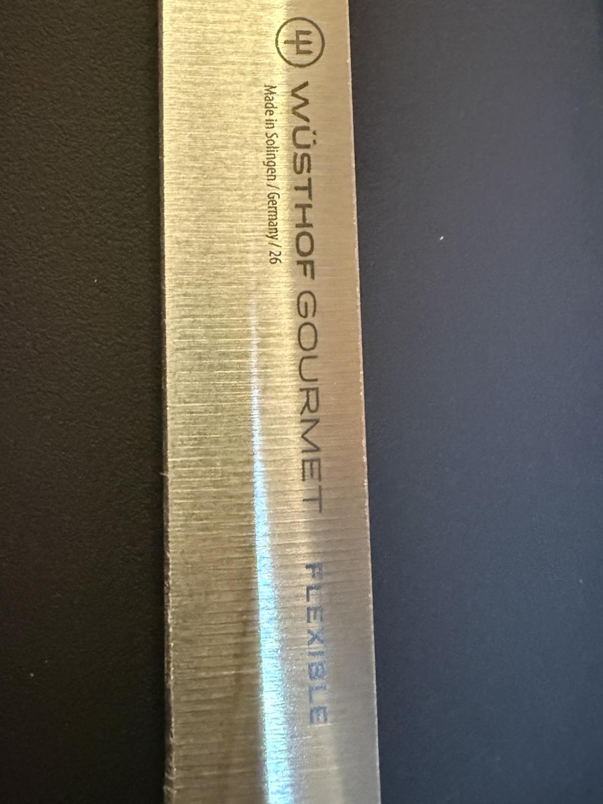 Oyster opener struggled
