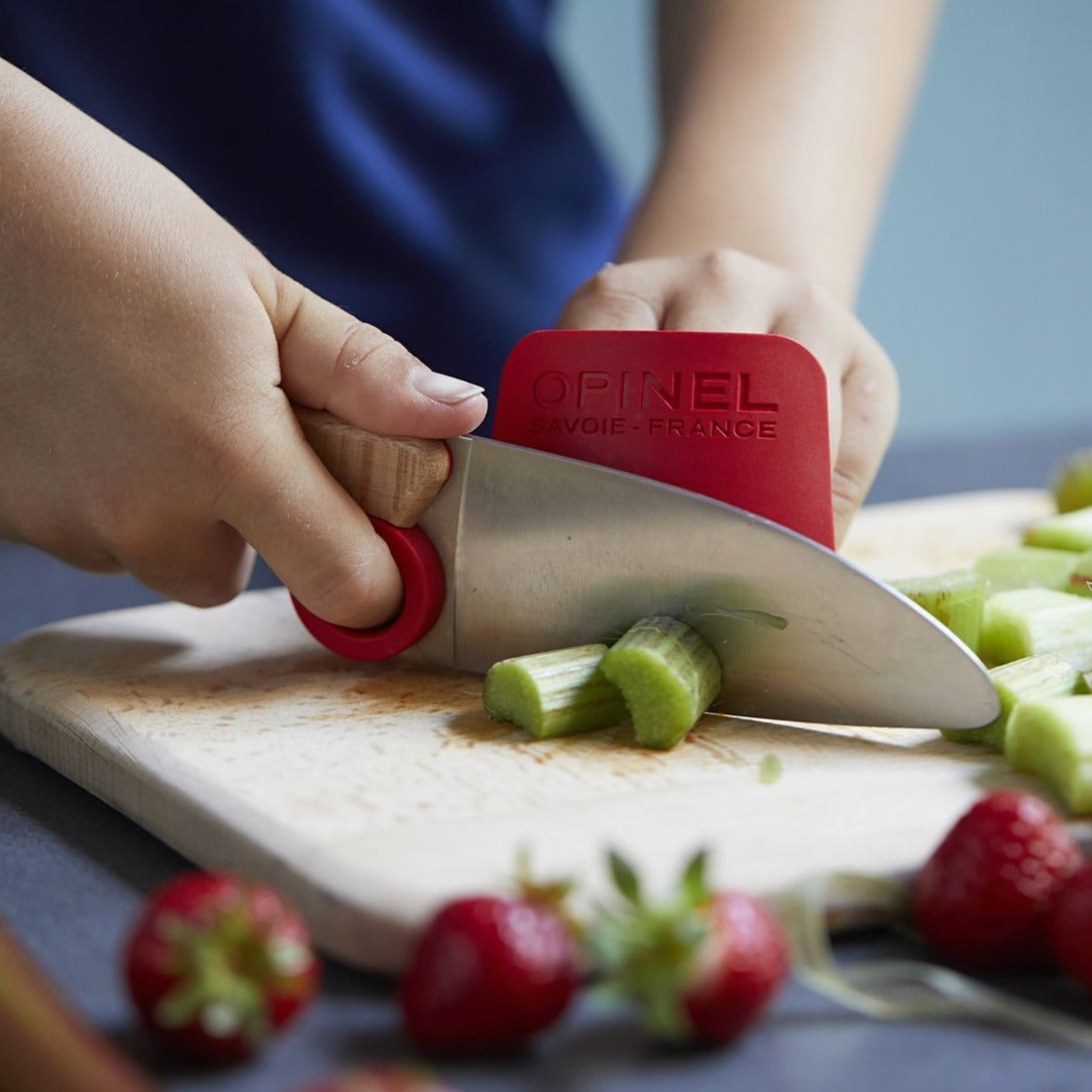 opinel-le-petit-chef-children-s-3-piece-kitchen-knife-set-educational-finger-rin image 6