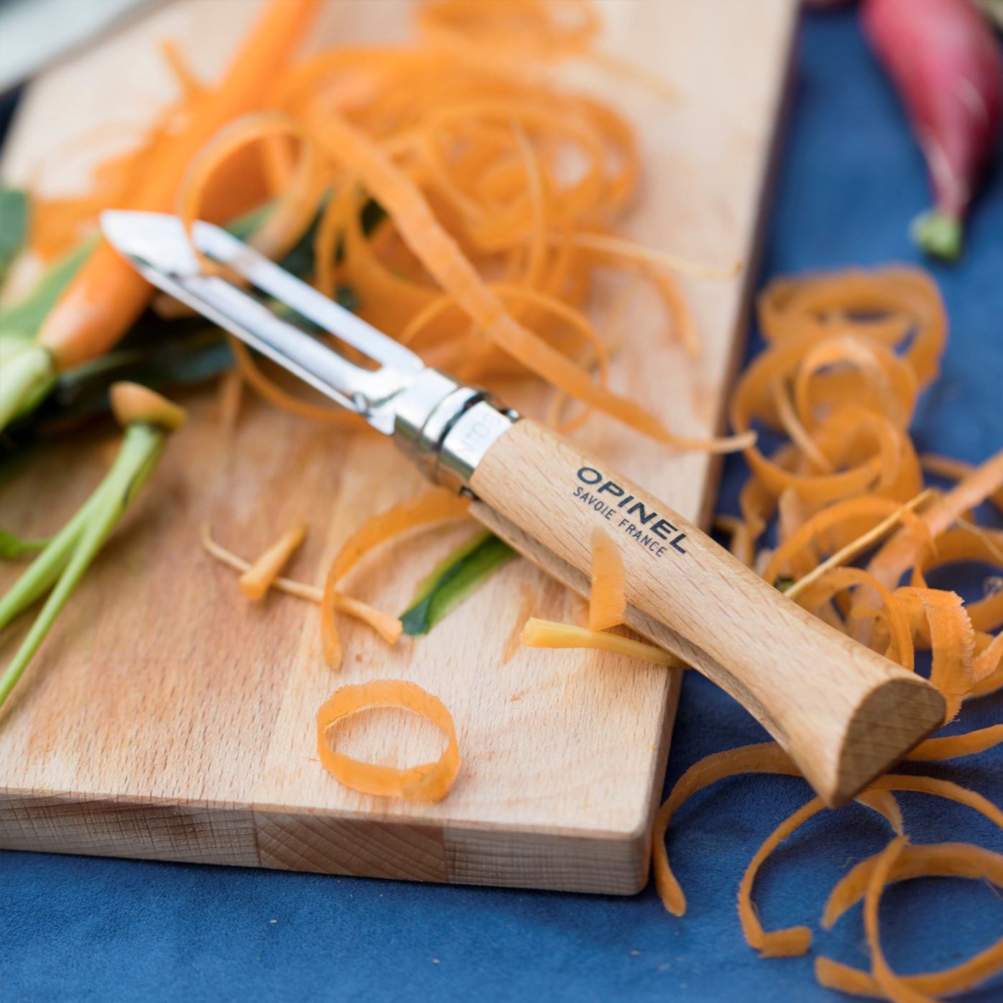 opinel-second-chance-no-06-folding-peeler-stainless-steel-blade-beechwood-handle image 3