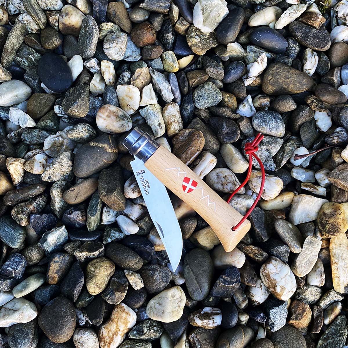 opinel-no-08-le-savoyard-folding-knife-stainless-blade-beech-wood-handle-with-sa image 2