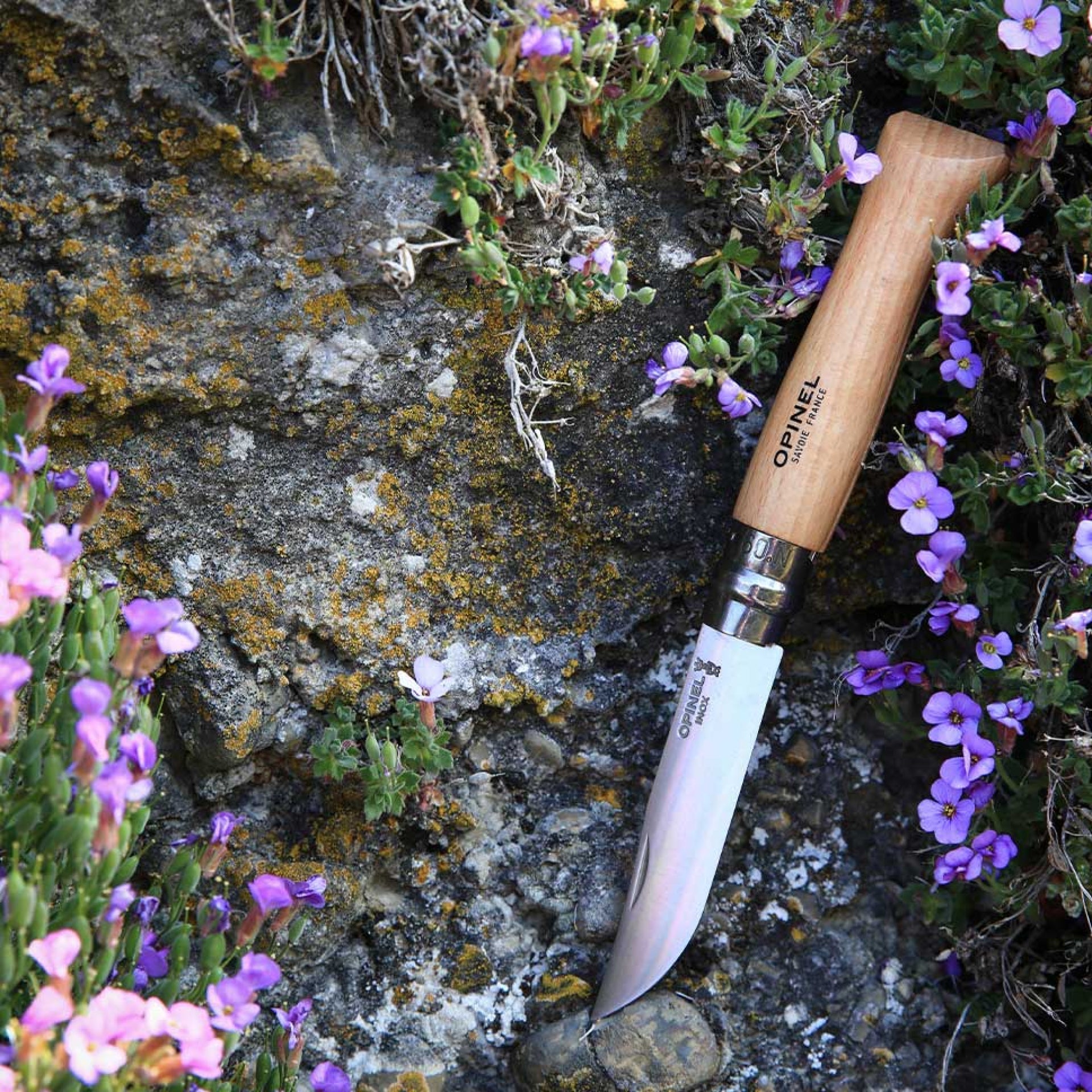 opinel-no-09-beech-wood-stainless-steel-folding-knife-with-virobloc-lock image 2