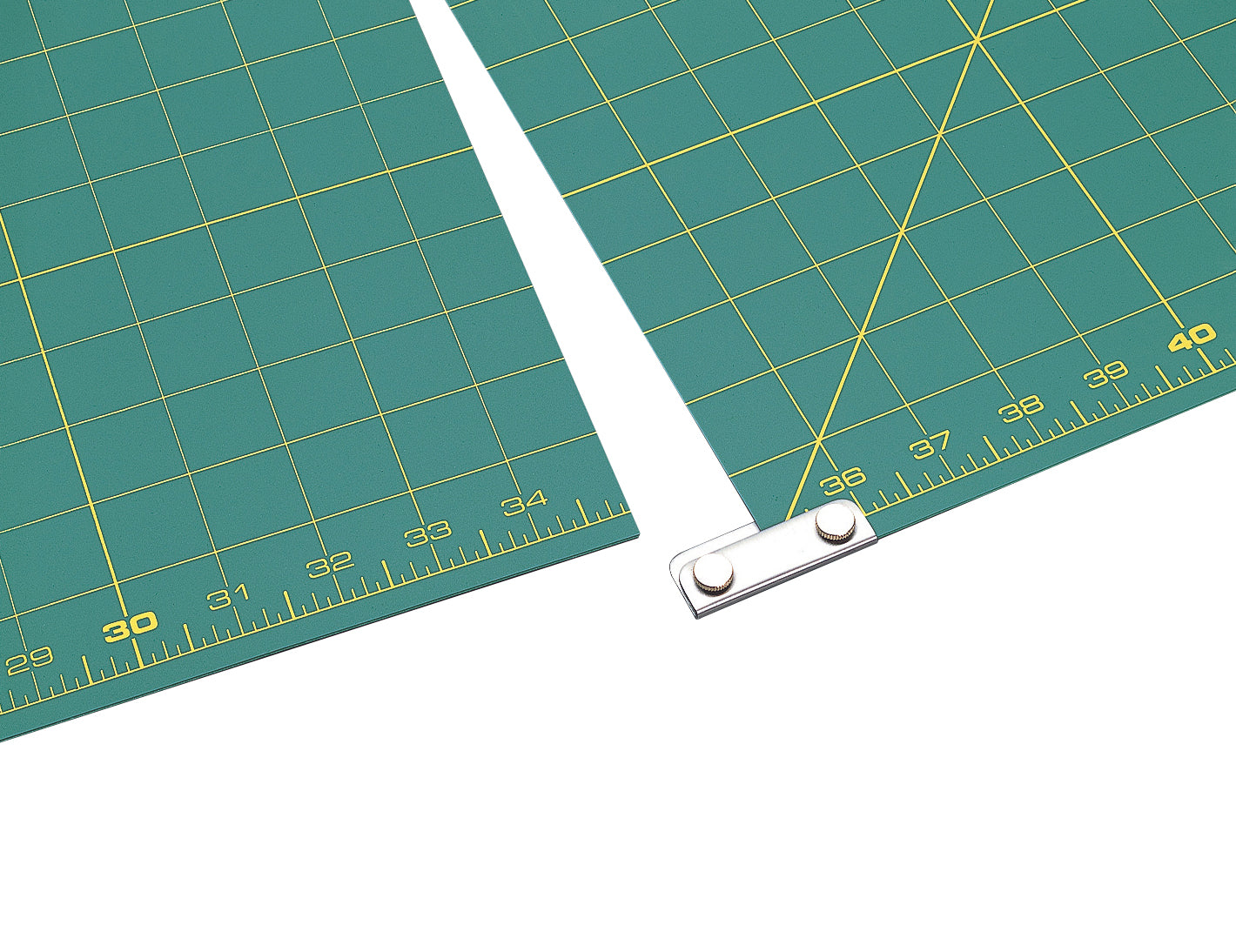 olfa-rm-clips-2-23-x-70-continuous-grid-rotary-mat-set-double-sided-self-healing image 2