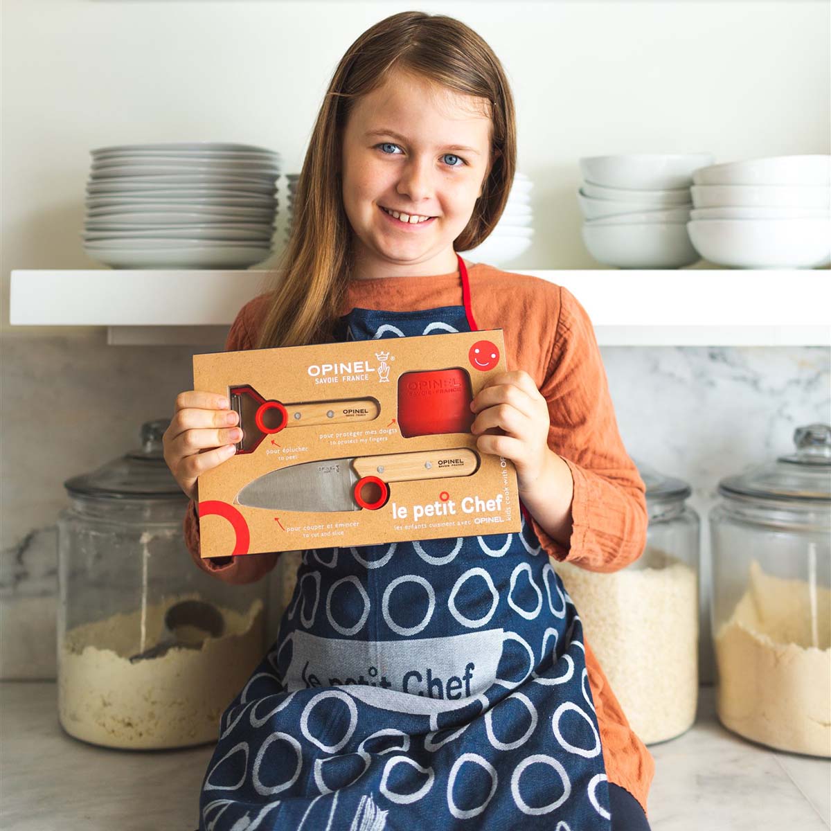 opinel-start-them-young-kids-kitchen-kit-with-rounded-tip-knife-peeler-finger-gu image 2