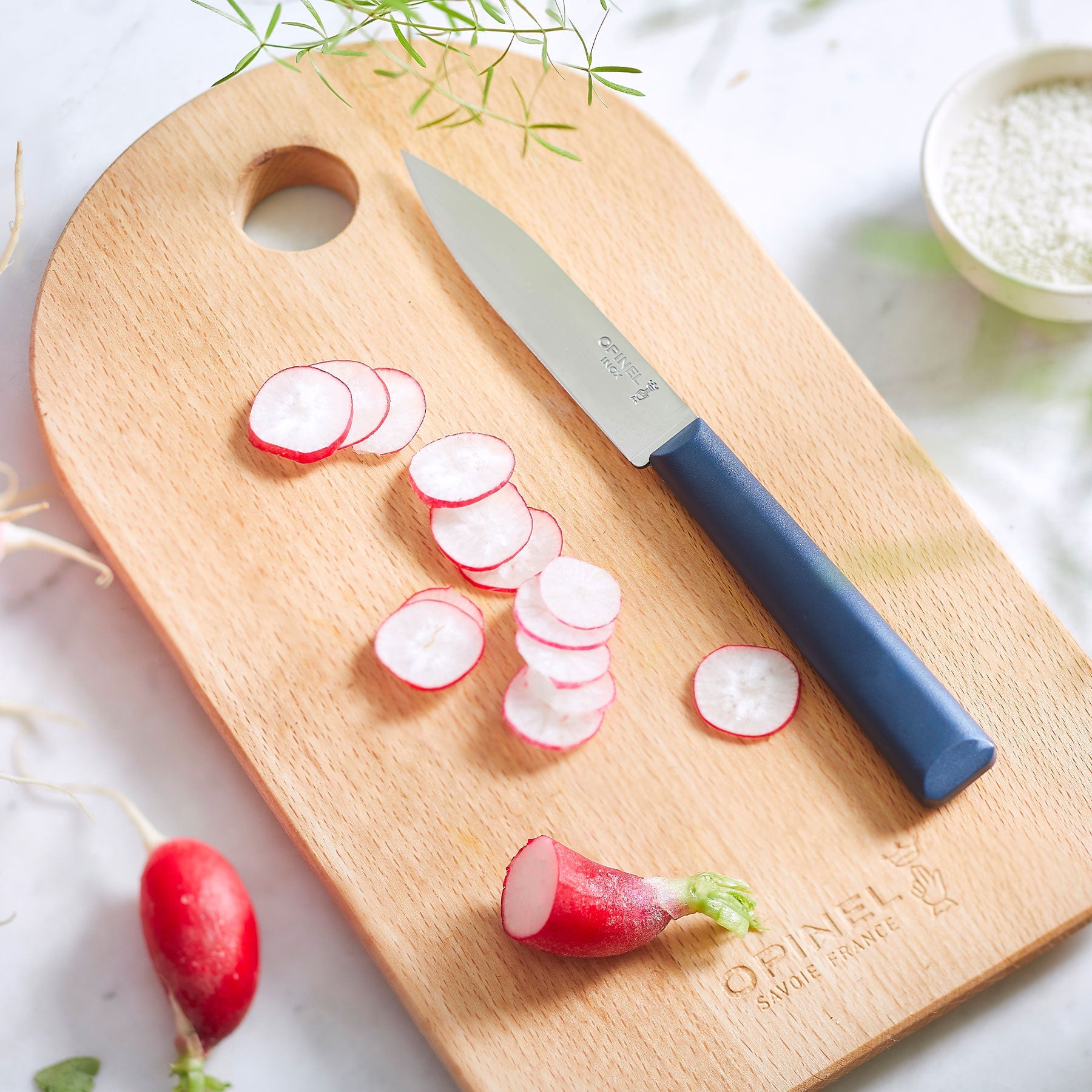 opinel-essential-paring-knife-4-in-stainless-steel-blade-dishwasher-safe-polymer image 7