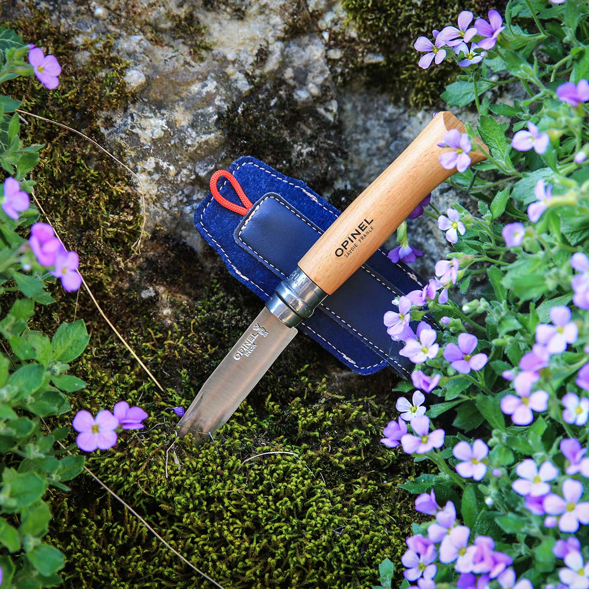 opinel-pocket-knife-sleeve-synthetic-leather-protective-carry-pouch-blue image 2